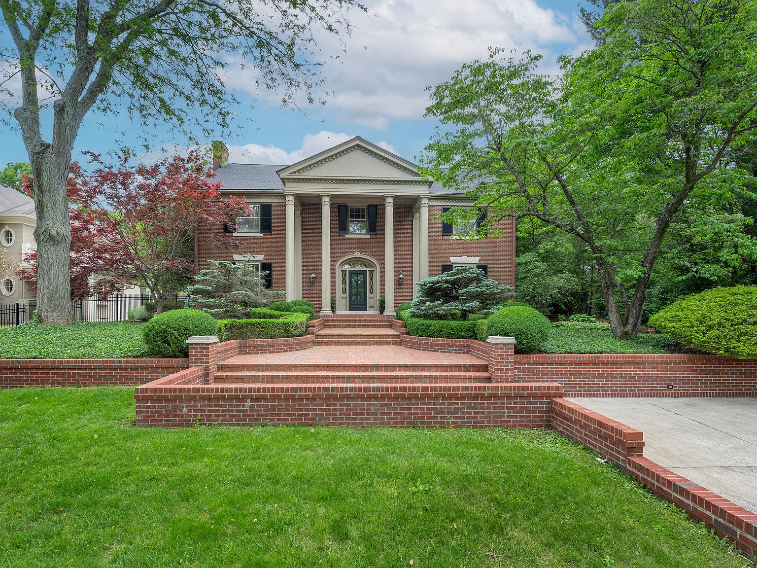 1656 Richmond Rd, Lexington, KY 40502 Zillow