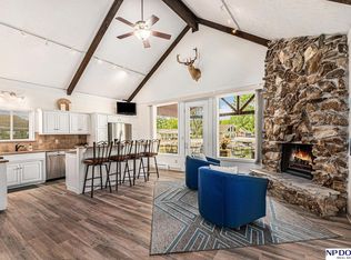 S 43 Poehling Ln, Fremont, NE 68025