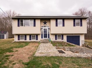 47 Water St, Somerset, MA 02726
