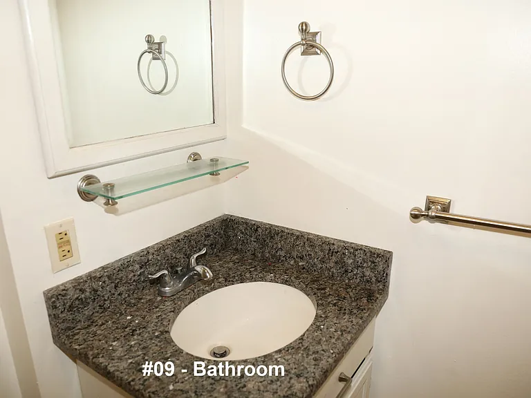 25 Laval Street Apartments — Photo 37