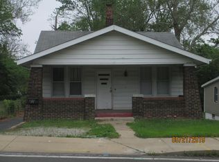 2302 N And South Rd, Saint Louis, MO 63114