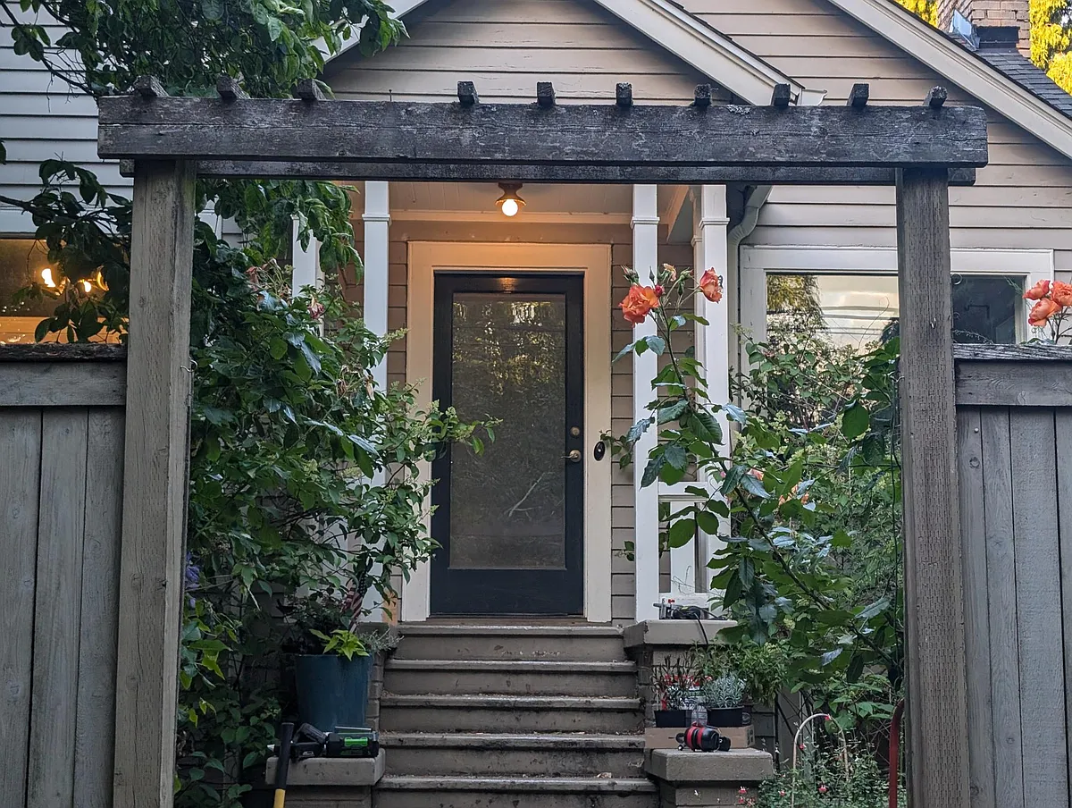 6036 33rd Ave NE, Seattle, WA 98115 HotPads