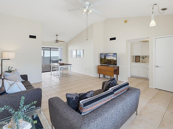 3rd image of 3302 E Wescott Drive
