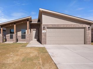 7208 8th St, Lubbock, TX 79416