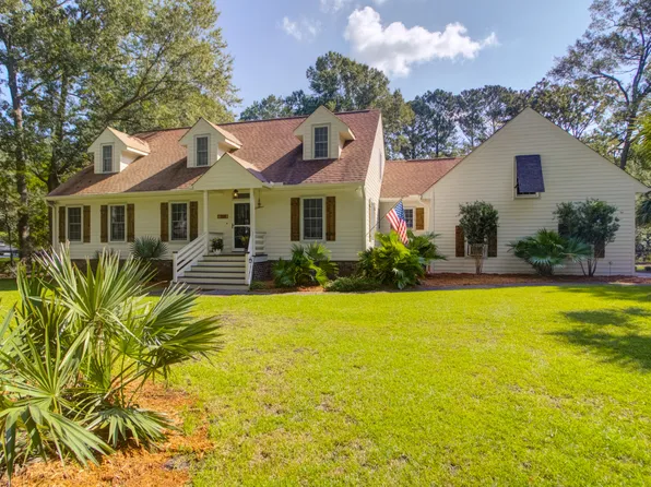 568 Woodspring Rd, Mount Pleasant, SC 29466
