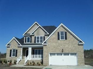 1791 Wheatstone Dr, Greenville, NC 27858