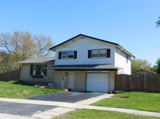 6255 Arcadia Dr, Tinley Park, IL