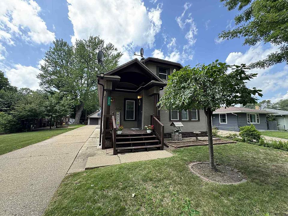 1st image of 3450 Normandy Ave