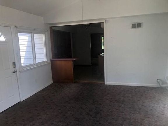 5th image of 1301 Pollack Ave