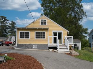 205 Chases Grove Rd, Derry, NH 03038