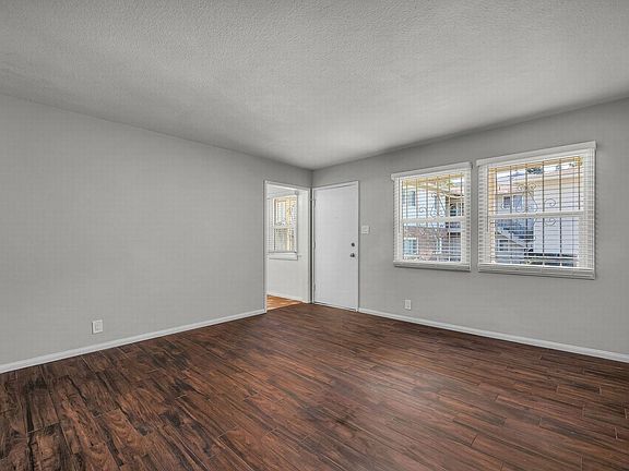 3rd image of 4147 Lockland Pl APT 8