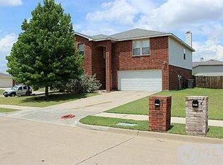 8408 Early Dawn Trl, Denton, TX 76210