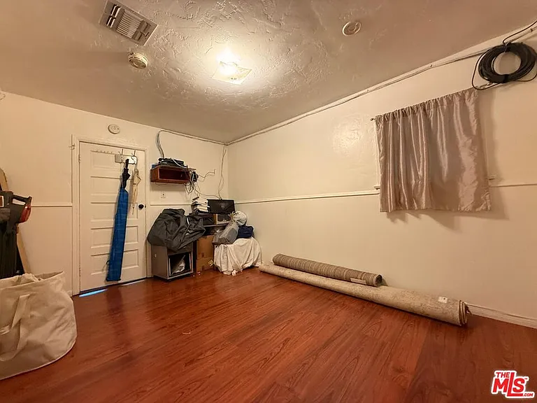 9900 Laurel Canyon Blvd — Photo 11