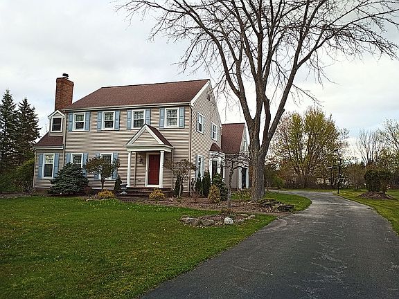 2nd image of 34 Westover Dr
