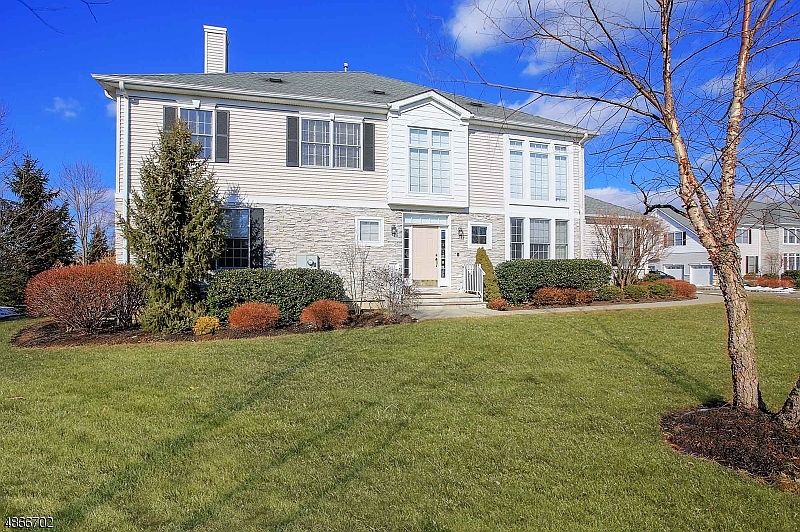 1st image of 36 Schweinberg Dr