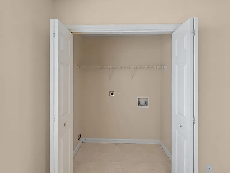 119 Pampas Dr — Photo 18