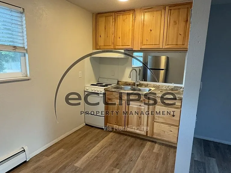 Summit View Apartments — Photo 65