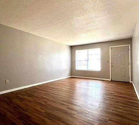 4th image of 161 Freedom Dr