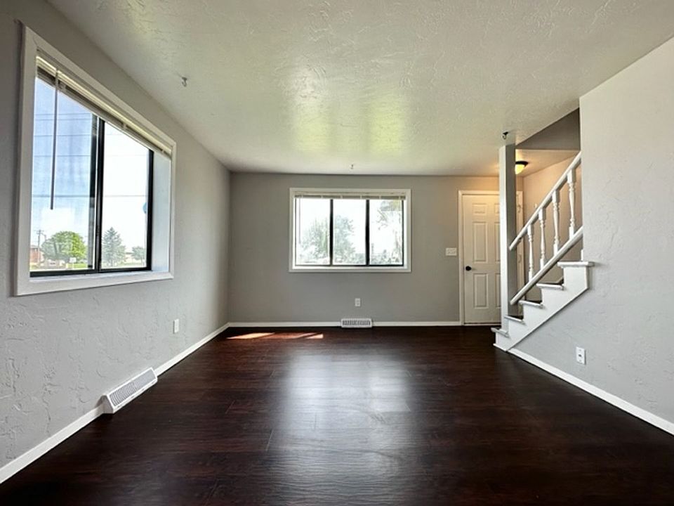 1192 Scheuring Rd Quadruplex Apartments De Pere, WI Zillow