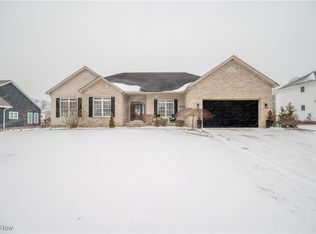 257 Country Club Dr SE, Warren, OH