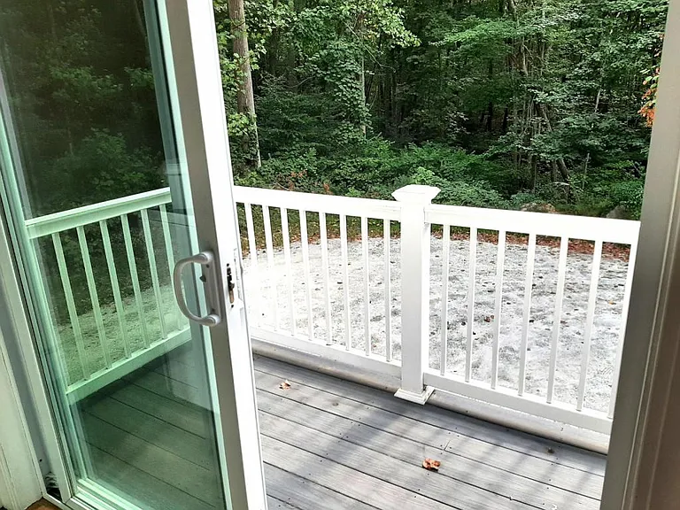 27 N Main St #7 — Photo 3