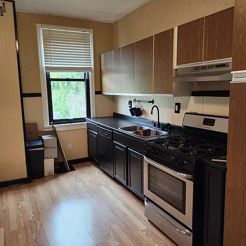 92 Southern Ave Photo 1