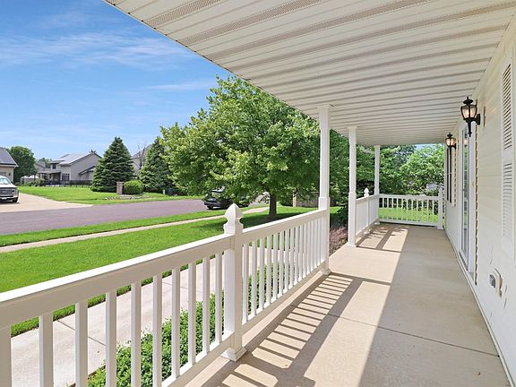 3rd image of 1409 Oak Rdg