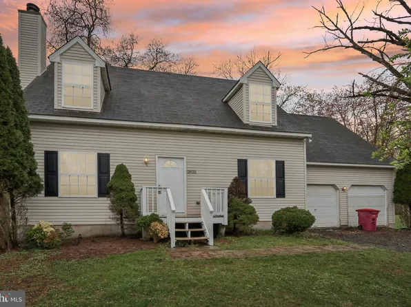 2822 Leon Ave, Audubon, PA 19403