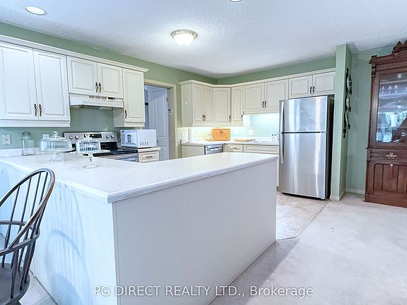 3rd image of 59 Pine Ridge Rd
