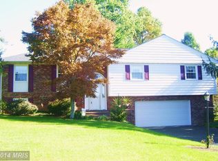 19121 Bloomfield Rd, Olney, MD 20832