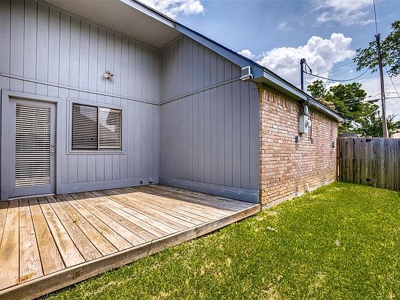 4th image of 8646 Westfield Dr