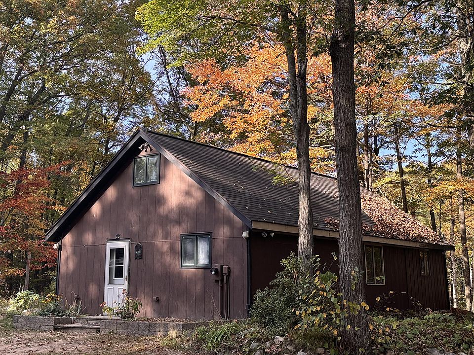 1st image of 3991 Vets Memorial Dr