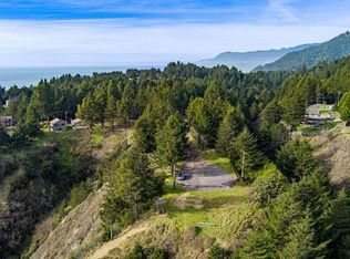 141 E Cove Point, Whitethorn, CA 95589
