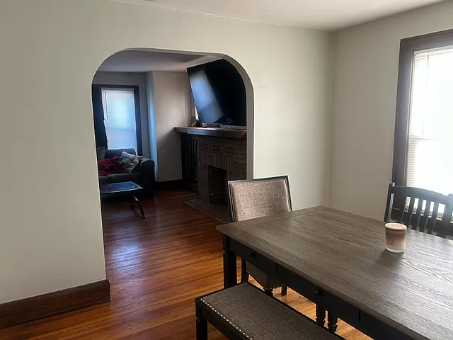 196 Stillwell Ave — Photo 16