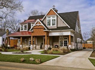 408 NW 4th St, Bentonville, AR 72712