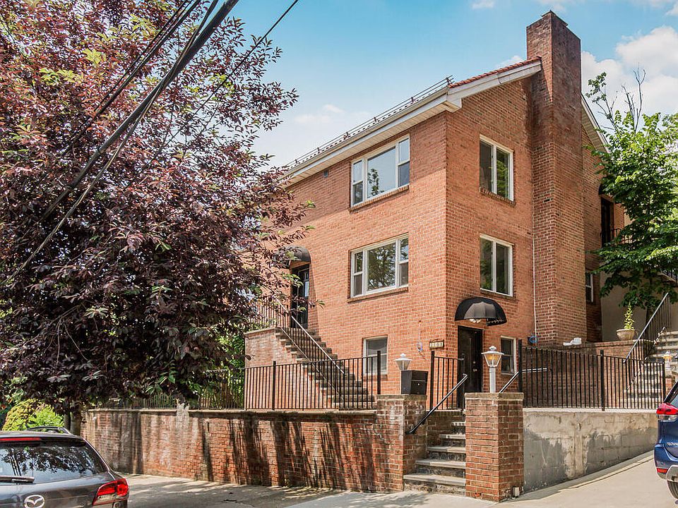 1st image of 3201 Oxford Ave #Y