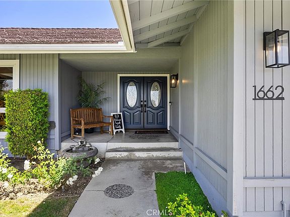 5th image of 1662 Sierra Vista Dr