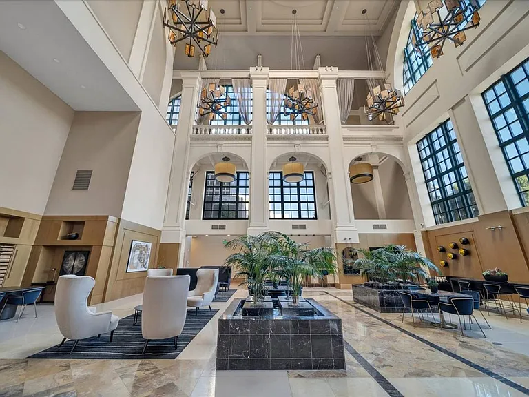 Building's Lounge