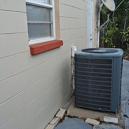 2nd image of 1024 Pert Ln