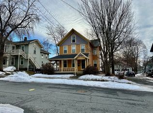 12 Leonard St, Greenfield, MA 01301