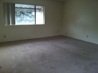 121 N Bushnell Ave #D, Alhambra, CA 91801