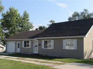 309 3rd Street Pl, Knoxville, IA 50138