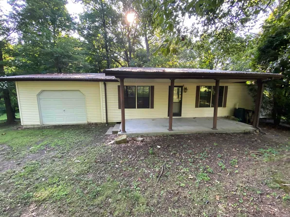 12 N County Rd #175E, Winslow, IN 47598