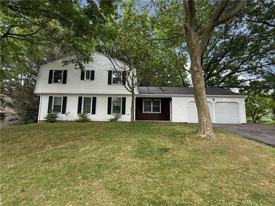 118 S Ridge Trl, Fairport, NY, 14450