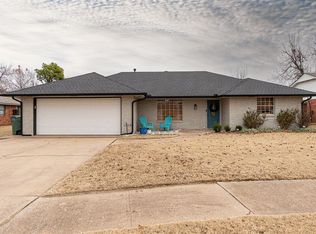 3304 Jim Robison Dr, Edmond, OK 73013