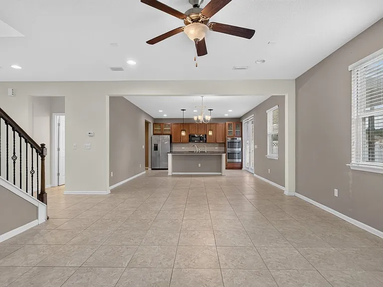 263 Gilmore Ln — Photo 9