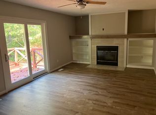 2696 Camelot Dr, Newton, NC 28658