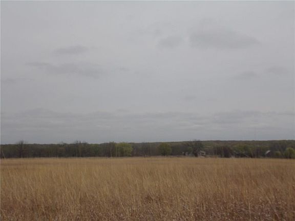 5th image of 3090 N Rd