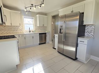 230 Timrick Dr, Munster, IN 46321