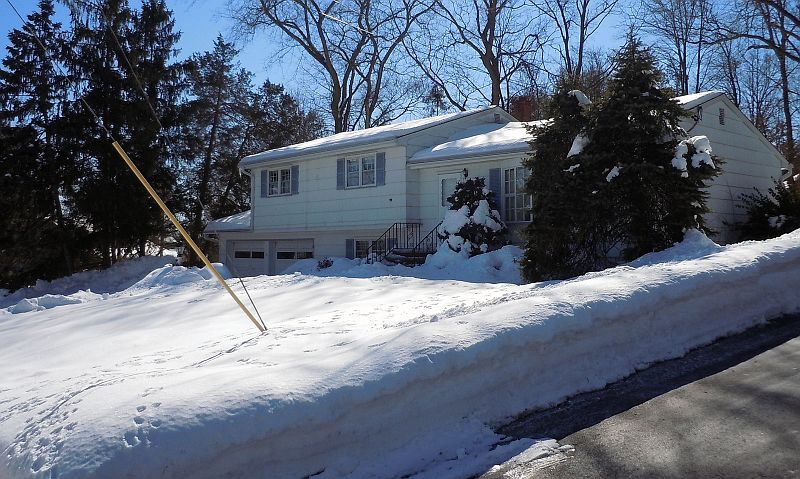 Front side view of 59 Rillo Drive Wayne
